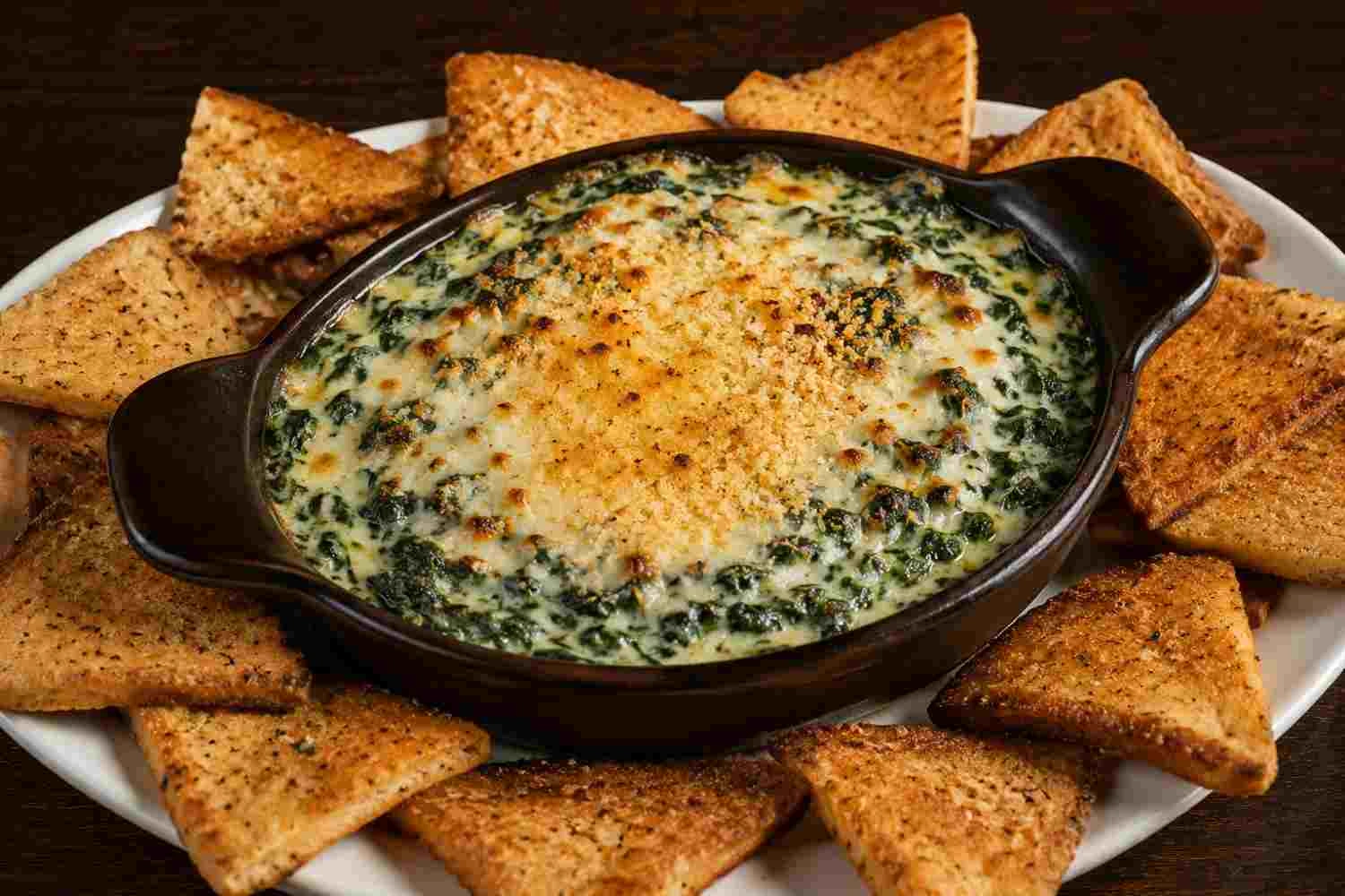 LongHorn Parmesan Crusted Spinach Dip Menu Prices, Calories & Nutrition’s Parmesan Crusted Spinach Dip